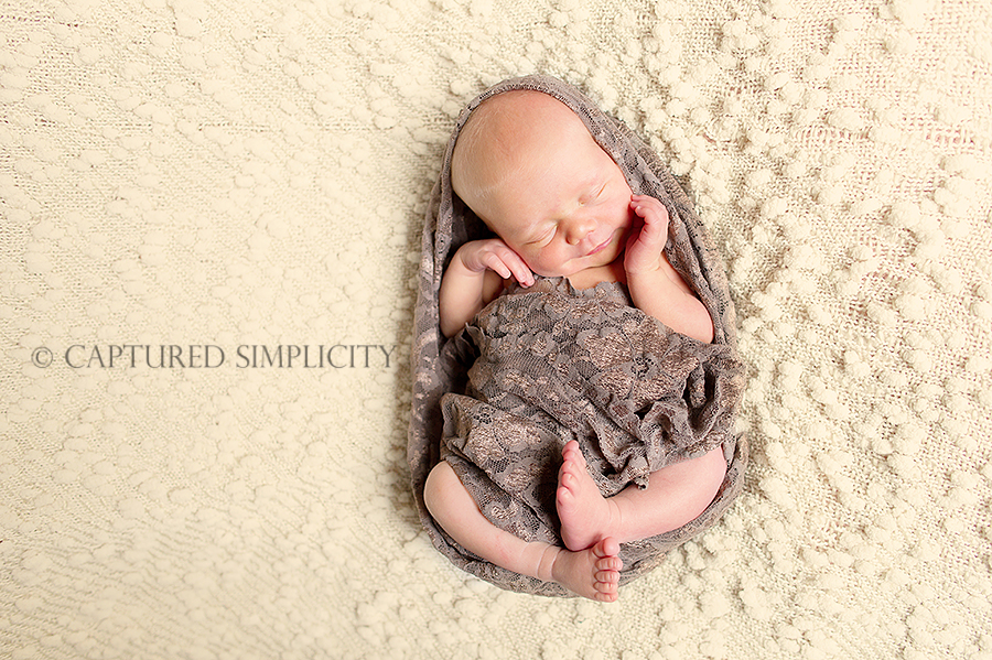 Julie Rogers 2013 Newborn (14)