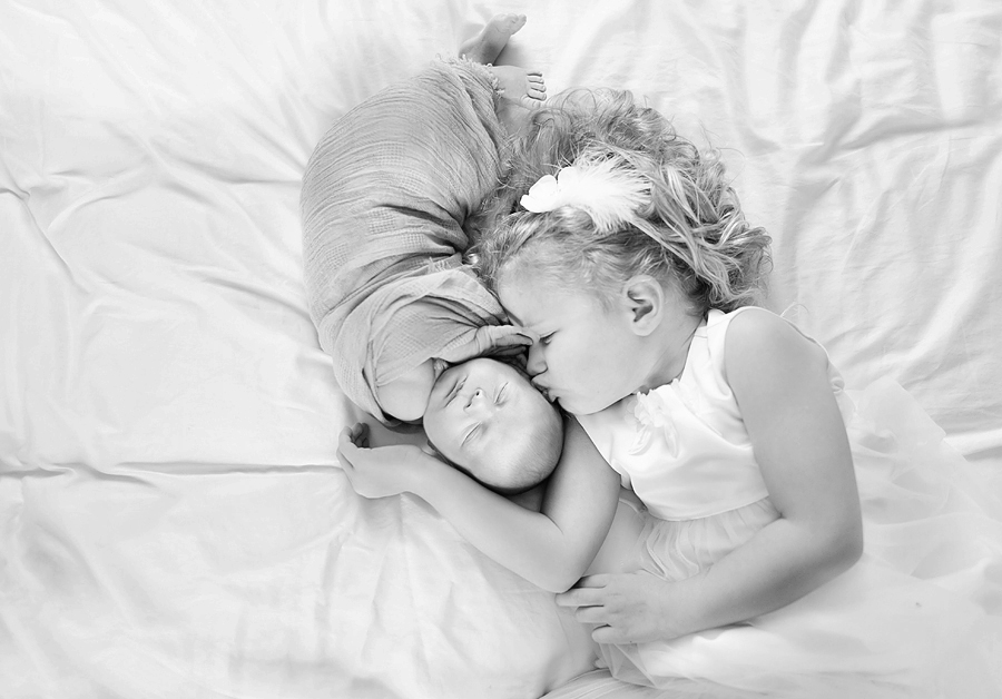 Newborn with Sibling Photographs Houston TX