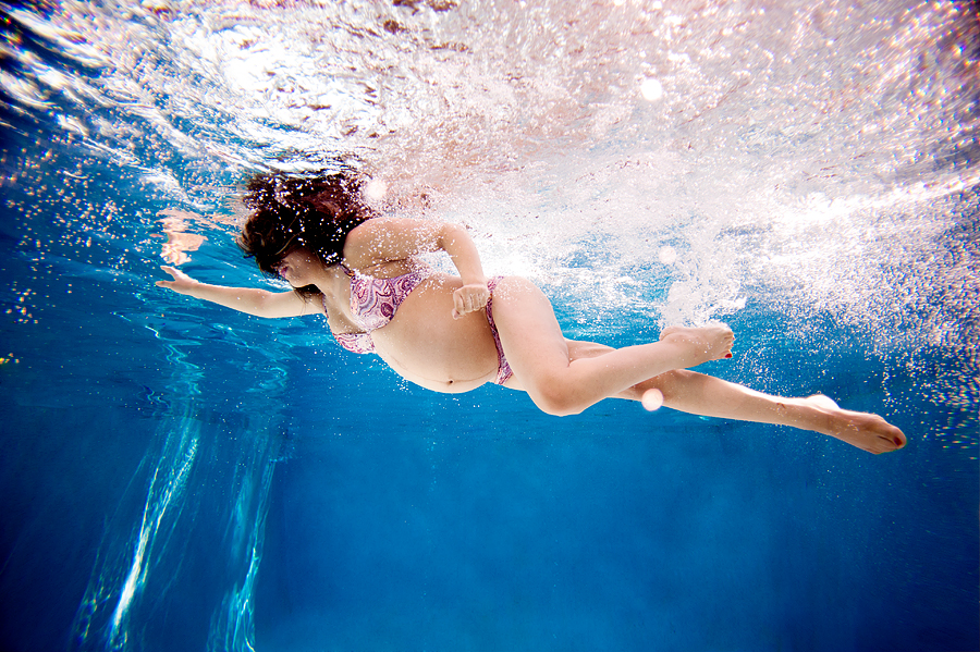 Underwater Maternity Photos