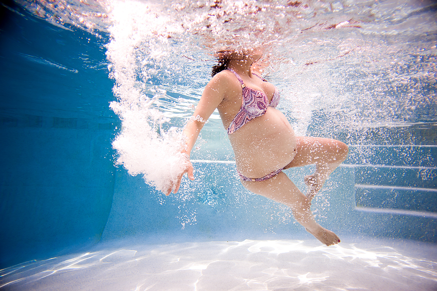 Underwater Maternity Photos
