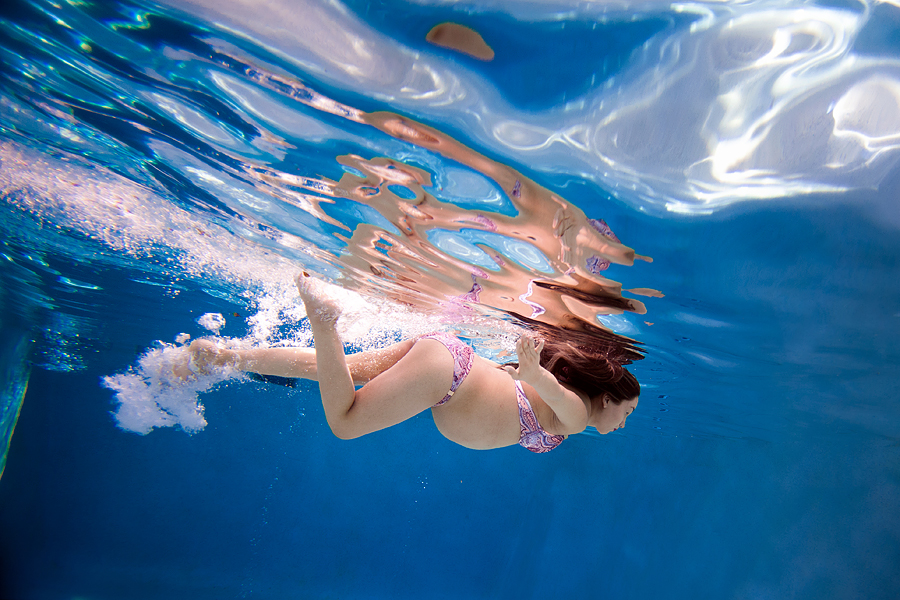 Underwater Maternity Photos