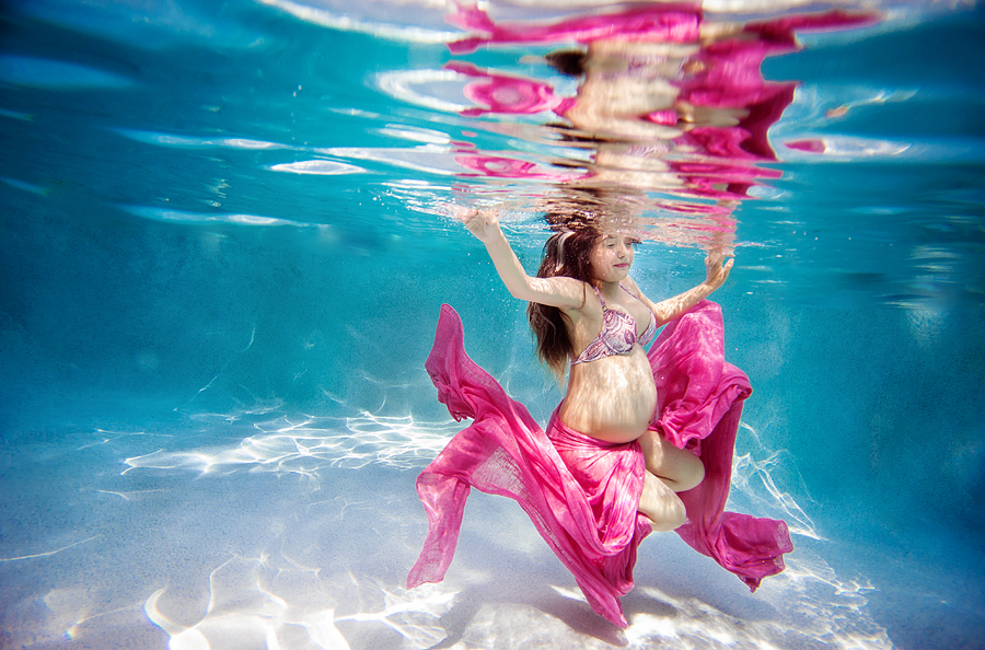 Underwater Maternity Photos