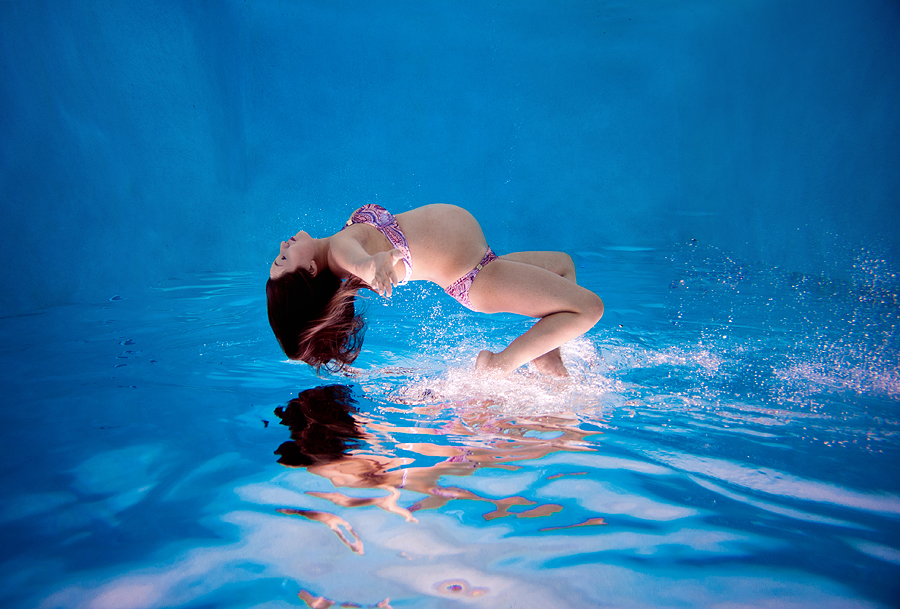 Underwater Maternity Photos