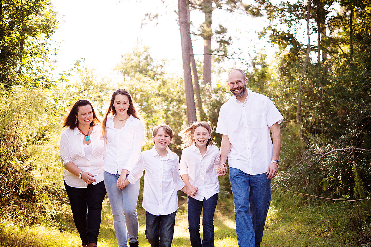 beautiful park for family pictures