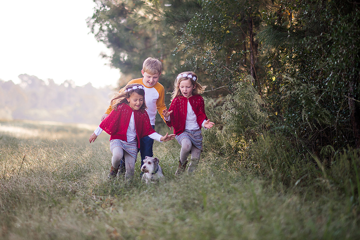 children with pet photos